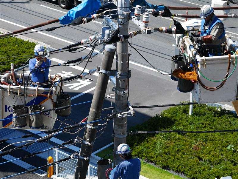 オール電化工事等を行う電気工事士